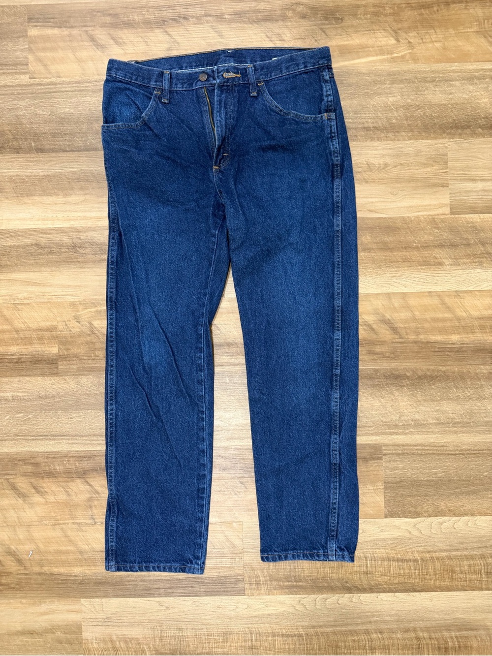 Rustler Men's Dark 33x30 Blue Relaxed Jeans